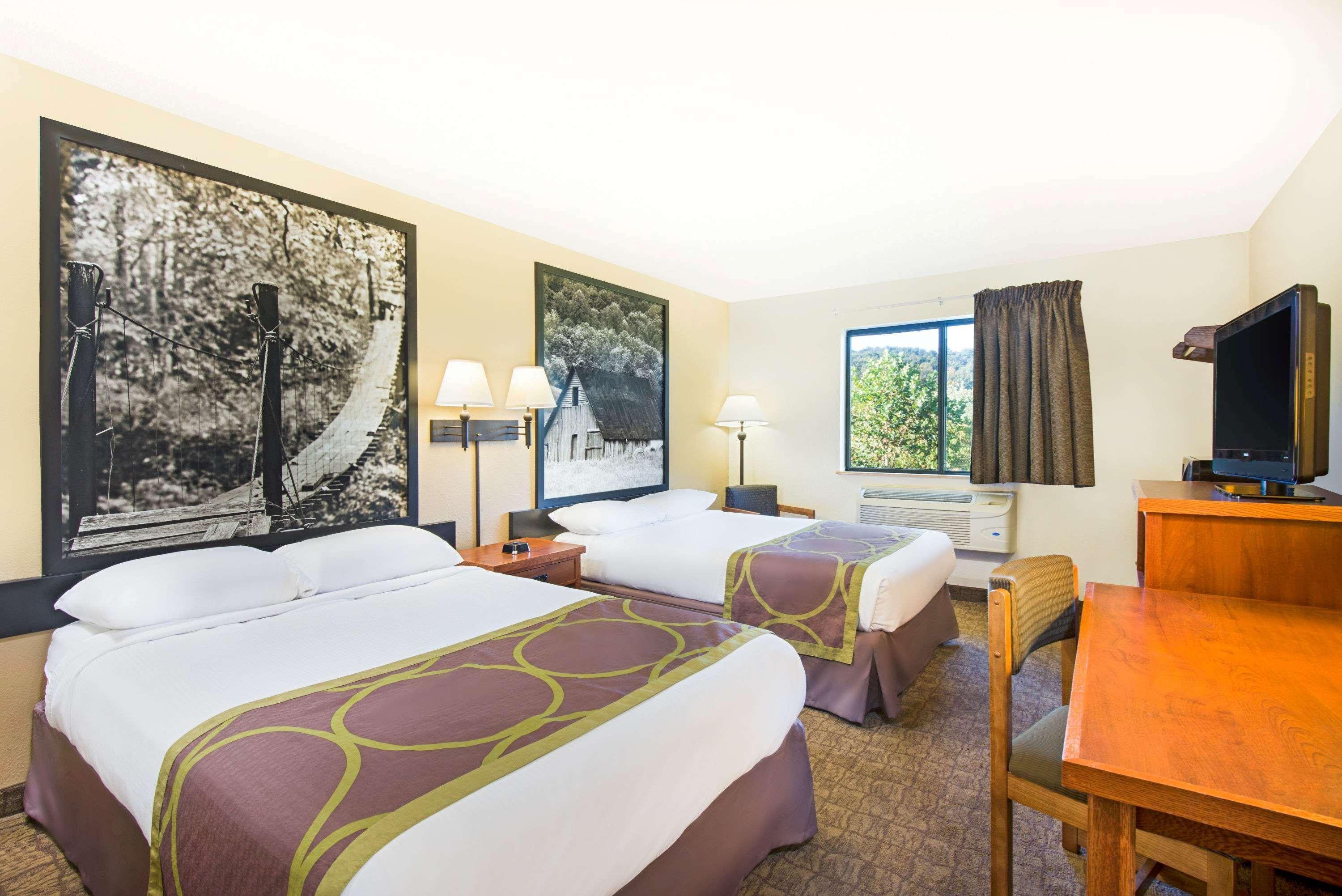Super 8 By Wyndham Ripley Hotel Bagian luar foto