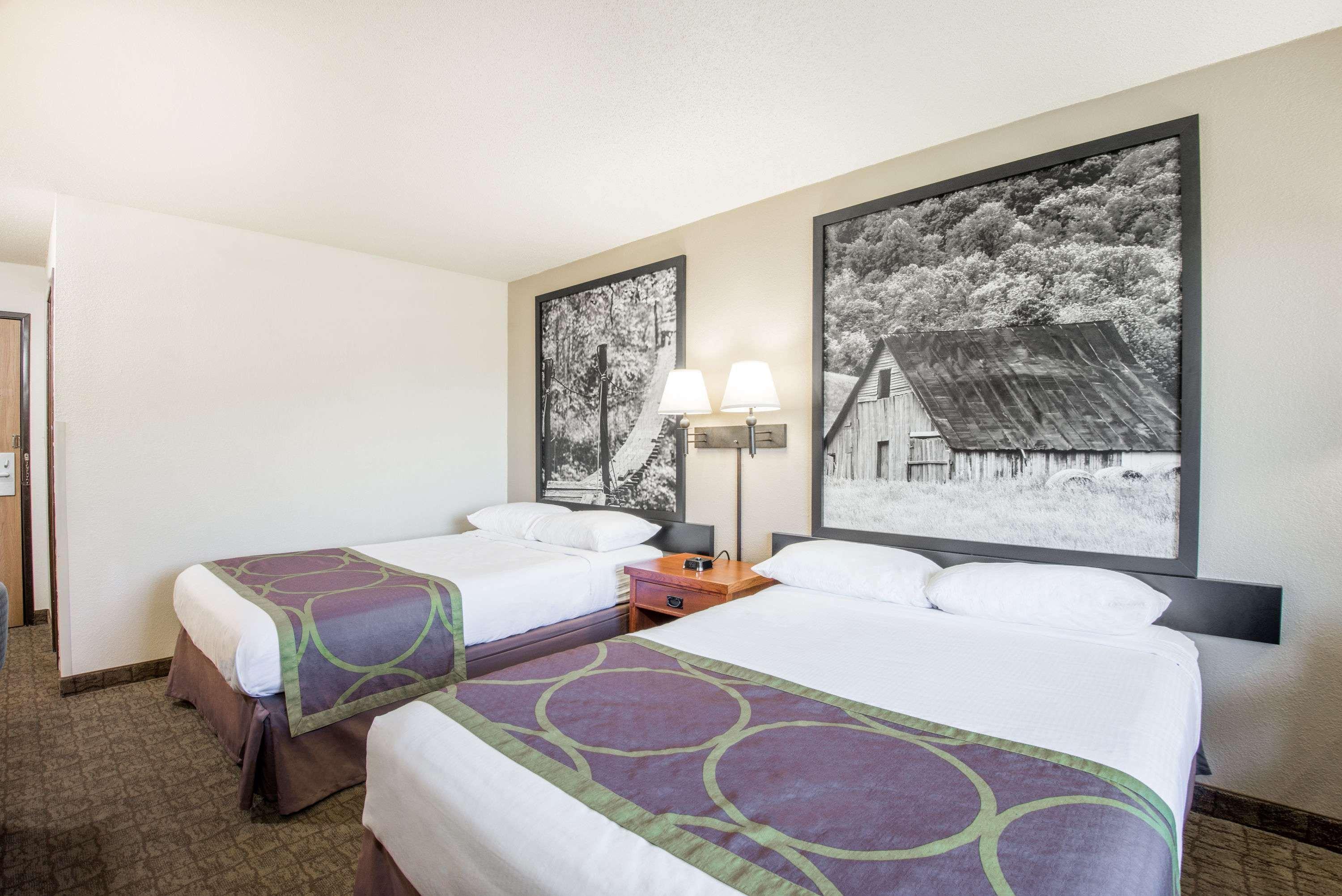 Super 8 By Wyndham Ripley Hotel Bagian luar foto